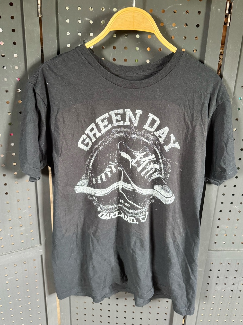 Green Day with sneakers T-Shirt